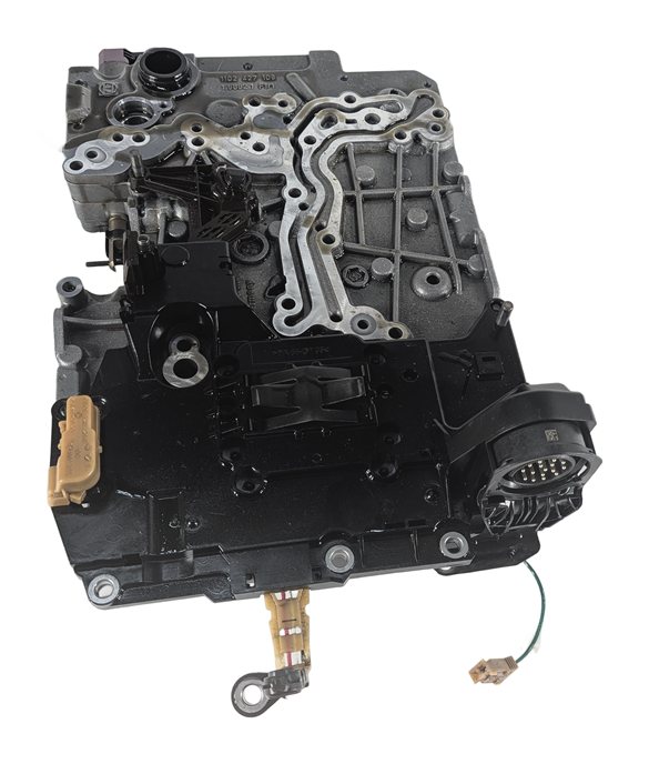 Thumbnail 2: 2016-2018 BMW X5 (F15) 2.0L HYBRID TRANSMISSION VALVE BODY MECHATRONIC