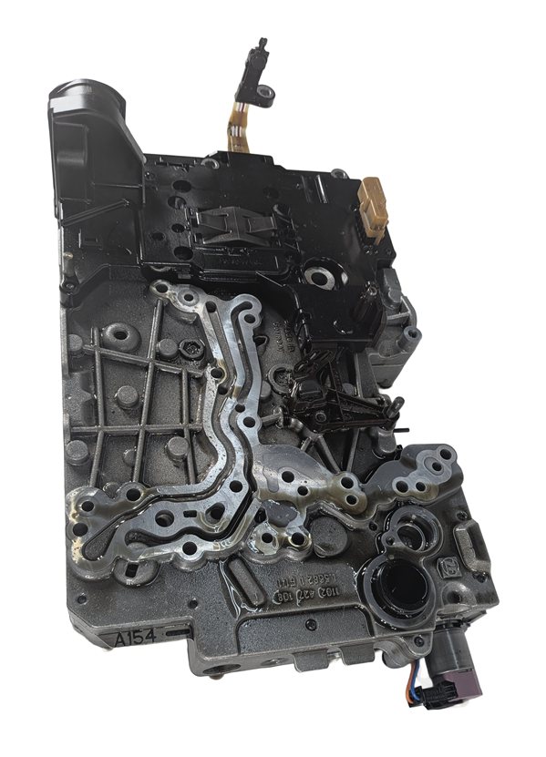 Thumbnail 4: 2016-2018 BMW X5 (F15) 2.0L HYBRID TRANSMISSION VALVE BODY MECHATRONIC