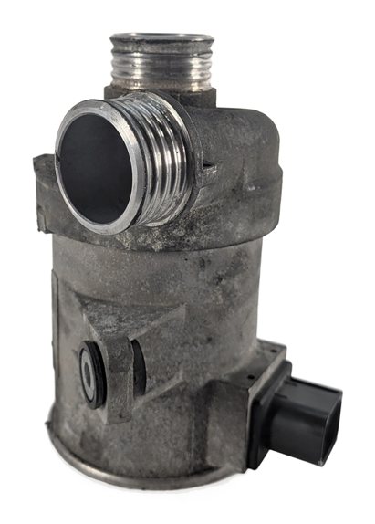 Thumbnail 2: 12-18 BMW 328i 428i 528i X3 X5 Z4 (F30 F31 F32 F10 E84 F15 F25) 2.0L WATER PUMP