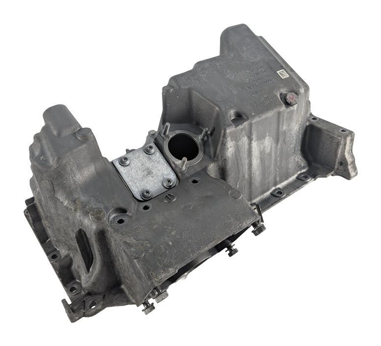Thumbnail 1: 2016-2018 BMW X5 40E (F15) 2.0L HYBRID ENGINE OIL PAN SUMP