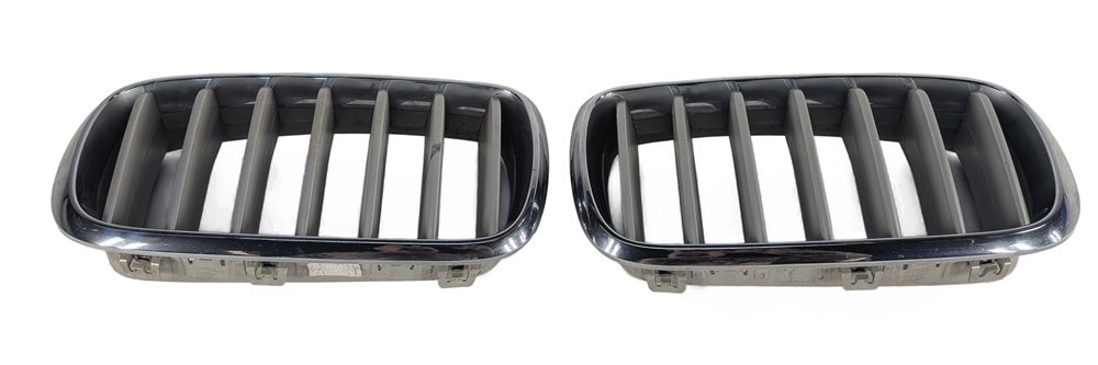 14-18 BMW X5 (F15) FRONT KIDNEY GRILLE SET/2 (w/o NIGHT VISION) CHROME/ALUMINUM
