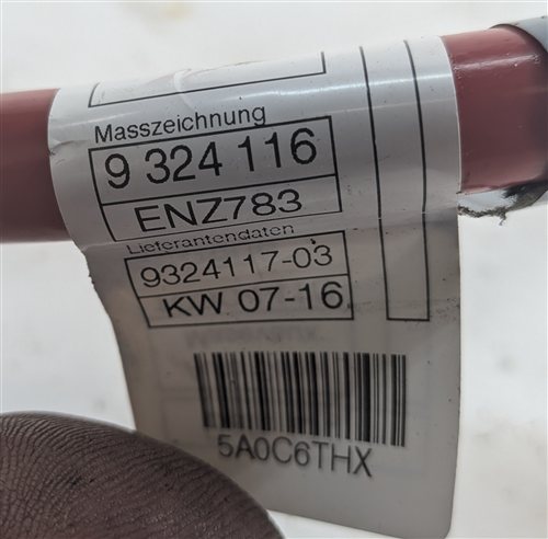 Thumbnail 5: 2016 BMW X5 F15 2.0L POSITIVE BATTERY CABLE w/ SAFETY TERMINAL