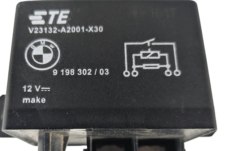 Thumbnail 4: 2016 BMW X5 F15 ELECTRIC COOLING FAN RELAY CONTROL MODULE COMPUTER