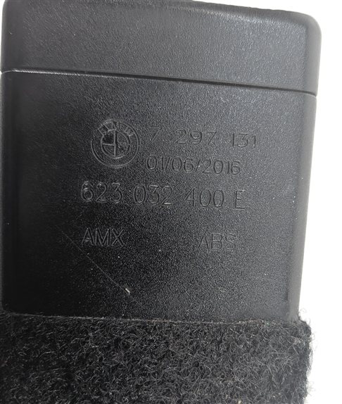Thumbnail 3: 14-19 BMW X5 X6 X5M X6M F15 F16 F85 F86 FRONT LEFT or RIGHT SEATBELT RECEIVER