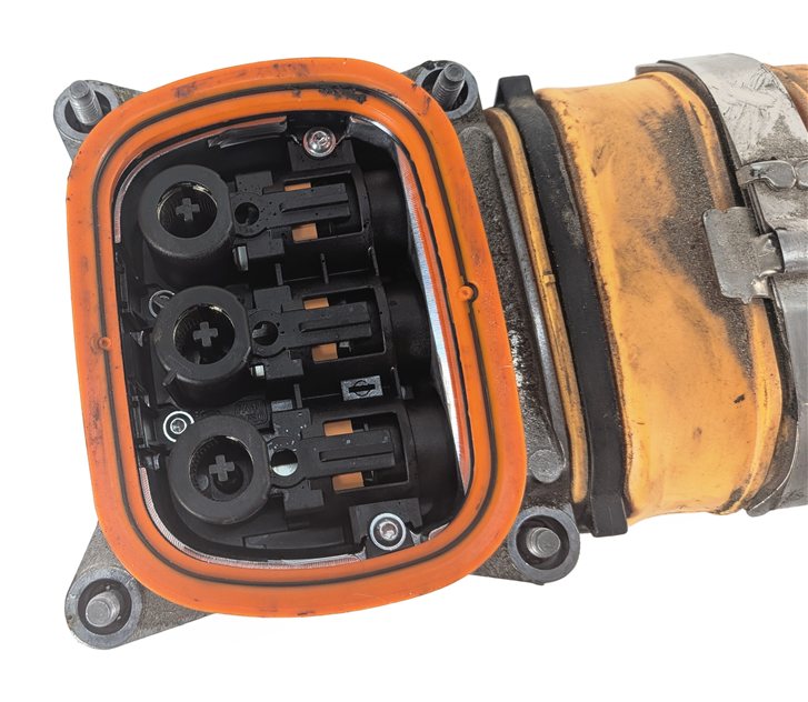 Thumbnail 5: 2016 BMW X5 F15 HYBRID HIGH VOLTAGE CABLE EME TO ELECTRIC MOTOR