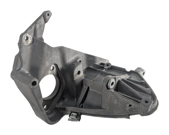 Thumbnail 2: 2016 BMW X5 F15 2.0L HYBRID N20B20A ENGINE MOTOR MOUNT BRACKET
