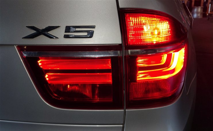 Thumbnail 2: 11-13 BMW X5 X5M (E70) RIGHT PASSENGER INNER TAILLIGHT LIGHT LAMP (INCANDESCENT)