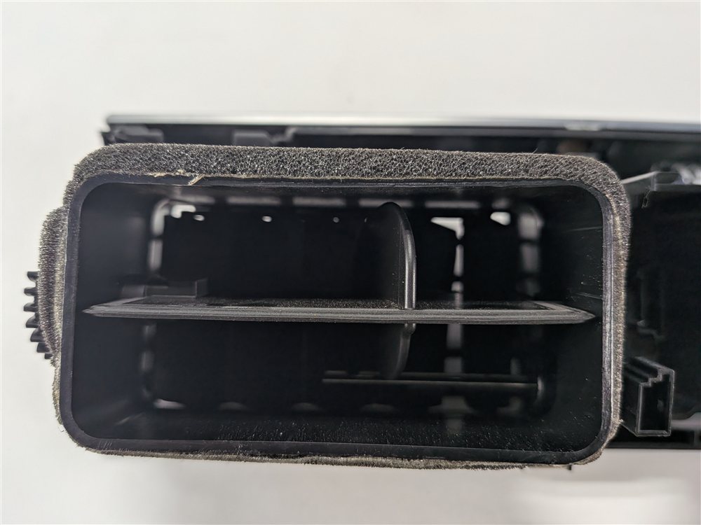 Thumbnail 11: 2012 BMW X5 (E70) FRONT CENTER DASH HEAT AIR AC VENT HAZARD SWITCH (Black)
