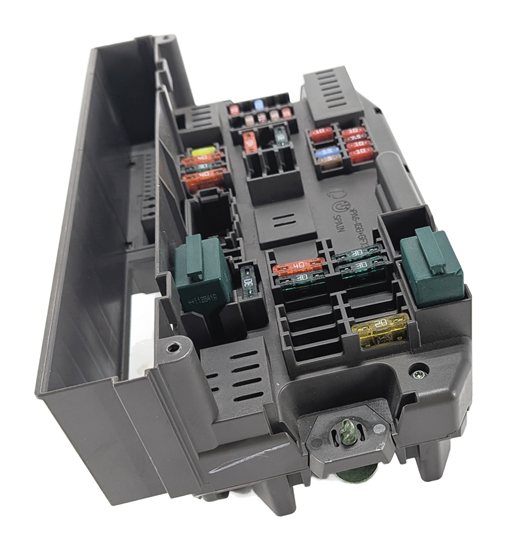Thumbnail 5: 2012 BMW X5 (E70) 3.0L FRONT POWER DISTRIBUTION FUSE BOX RELAY CARRIER