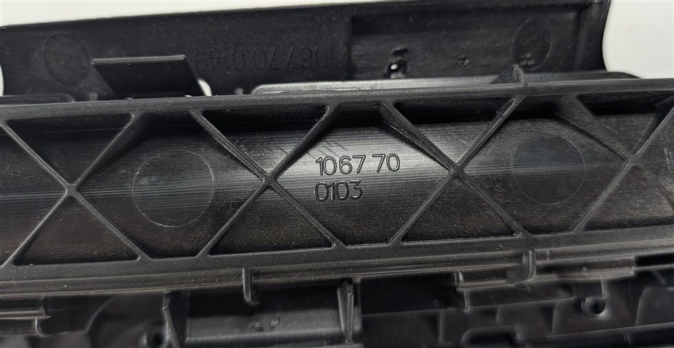 Thumbnail 11: 07-13 BMW X5 (E70) LEFT REAR DOOR RETRACTABLE WINDOW UV SUN SCREEN SHADE (BLACK)