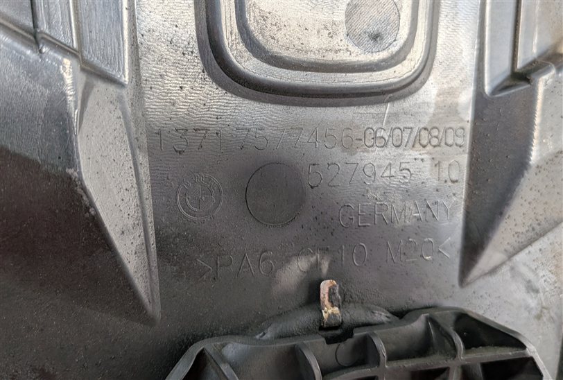 Thumbnail 6: 08-18 BMW 550i 650i 750i X5 X6 (F01 F10 E70 E71) 4.4L TWIN TURBO ENGINE COVER