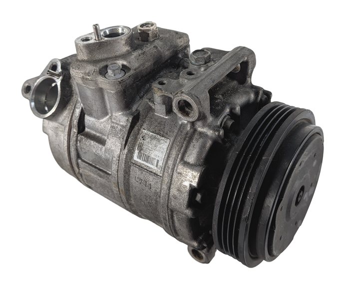 Thumbnail 1: 2008-2014 BMW X5 X6 X6M (E70 E71) 4.4L TWIN TURBO A/C AIR COMPRESSOR PUMP MOTOR