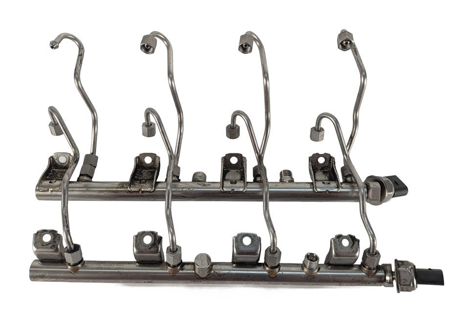 Thumbnail 3: 2013 BMW X5 E70 4.4L N63 ENGINE LEFT/RIGHT HIGH PRESSURE FUEL RAIL SET/2