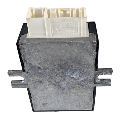 Thumbnail 4: 2008-2014 BMW X5 X5M X6 X6M (E70 E71 E72) 4.4L ENGINE FUEL PUMP CONTROL MODULE