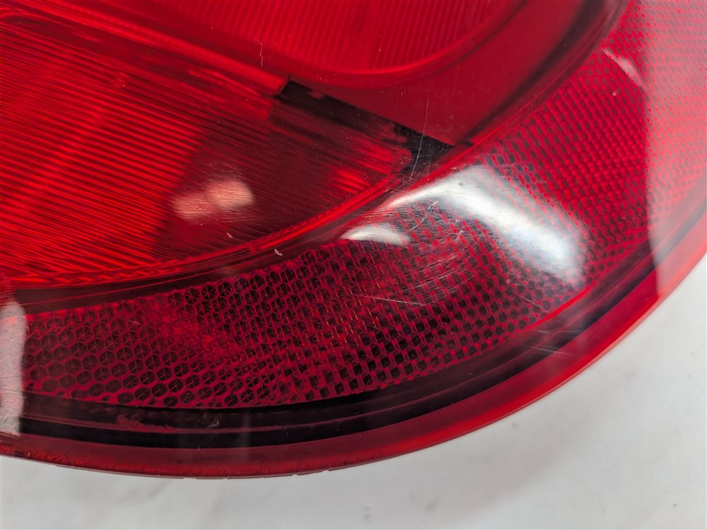 Thumbnail 8: 2011-2013 BMW X5 X5M (E70) RIGHT PASSENGER REAR OUTER TAILLIGHT BRAKE LIGHT LAMP