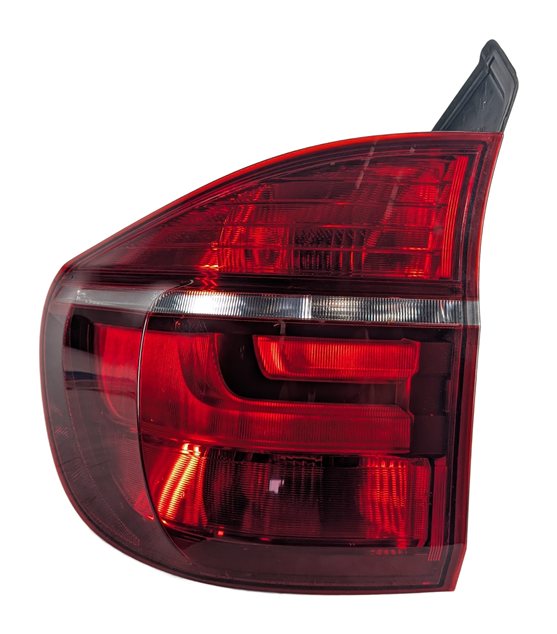 Thumbnail 3: 2011-2013 BMW X5 X5M (E70) LEFT DRIVER REAR OUTER TAILLIGHT BRAKE LIGHT LAMP