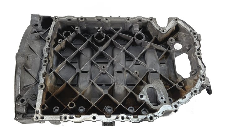 Thumbnail 3: 2009-2018 VW EOS TIGUAN AUDI Q3 (8U) 2.0L TURBO ENGINE UPPER OIL PAN CRADLE
