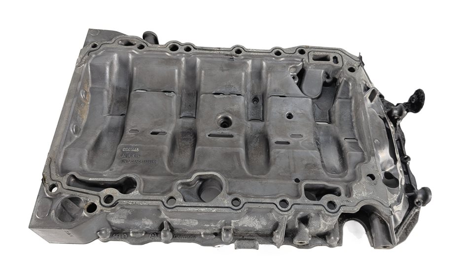 Thumbnail 5: 2009-2018 VW EOS TIGUAN AUDI Q3 (8U) 2.0L TURBO ENGINE UPPER OIL PAN CRADLE