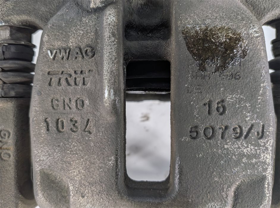Thumbnail 6: 15 AUDI Q3 (8U) 09-18 VW CC TIGUAN REAR RIGHT BRAKE CALIPER w/ E BRAKE ACTUATOR