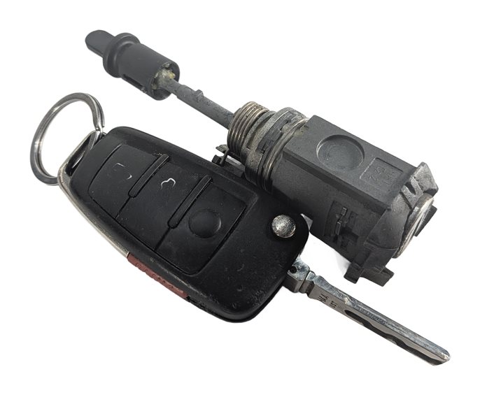 Thumbnail 8: 2015 AUDI Q3 (8U) 2.0L CCTA ENGINE ECM BCM IMMOBILIZER BODY MODULE KEY SET