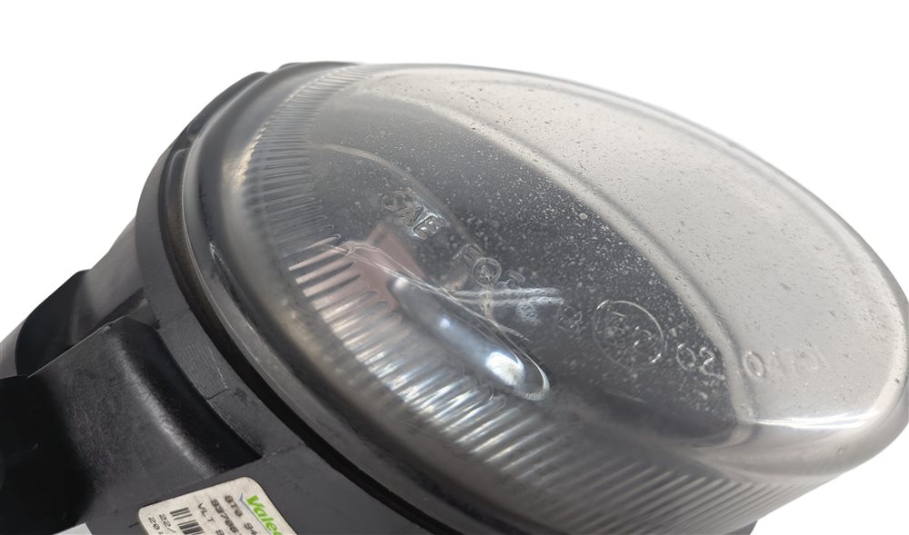 Thumbnail 6: 2015 AUDI Q3 SUV (8U) FRONT RIGHT PASSENGER LOWER BUMPER FOG LIGHT LAMP