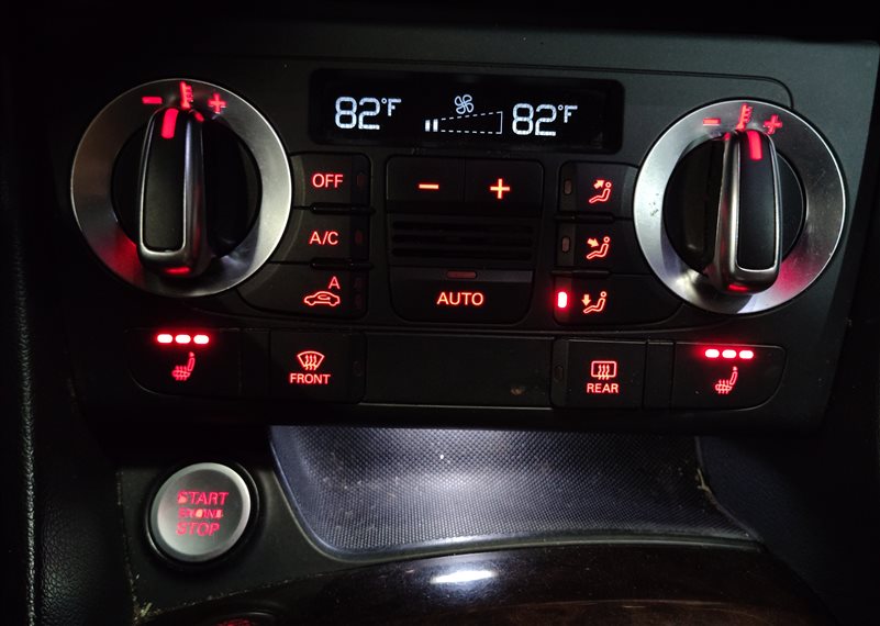 Thumbnail 2: 2015-2016 AUDI Q3 (8U) FRONT HEATER A/C TEMPERATURE CLIMATE CONTROL PANEL