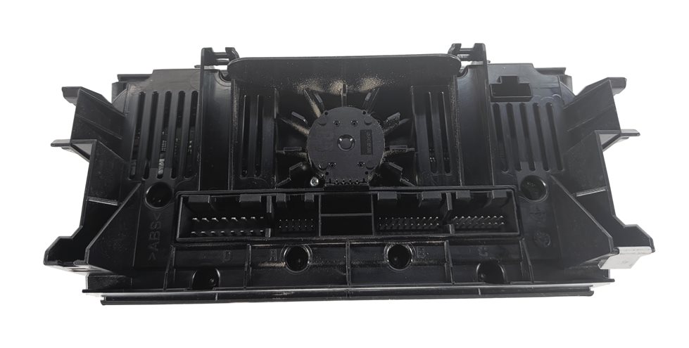 Thumbnail 4: 2015-2016 AUDI Q3 (8U) FRONT HEATER A/C TEMPERATURE CLIMATE CONTROL PANEL
