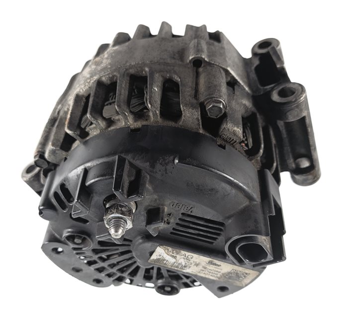 Thumbnail 5: 2015-2018 AUDI Q3 (8U) 2.0L ENGINE 140 AMP ALTERNATOR POWER GENERATOR (VALEO)