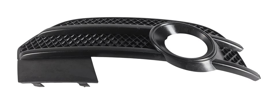 Thumbnail 2: 2015 AUDI Q3 (8U) FRONT RIGHT LOWER BUMPER FOGLIGHT FOG LIGHT GRILLE TRIM