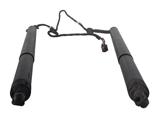 Thumbnail 2: 2015-2018 AUDI Q3 (8U) REAR LEFT & RIGHT ELECTRIC TRUNK SHOCK STRUT SET-2
