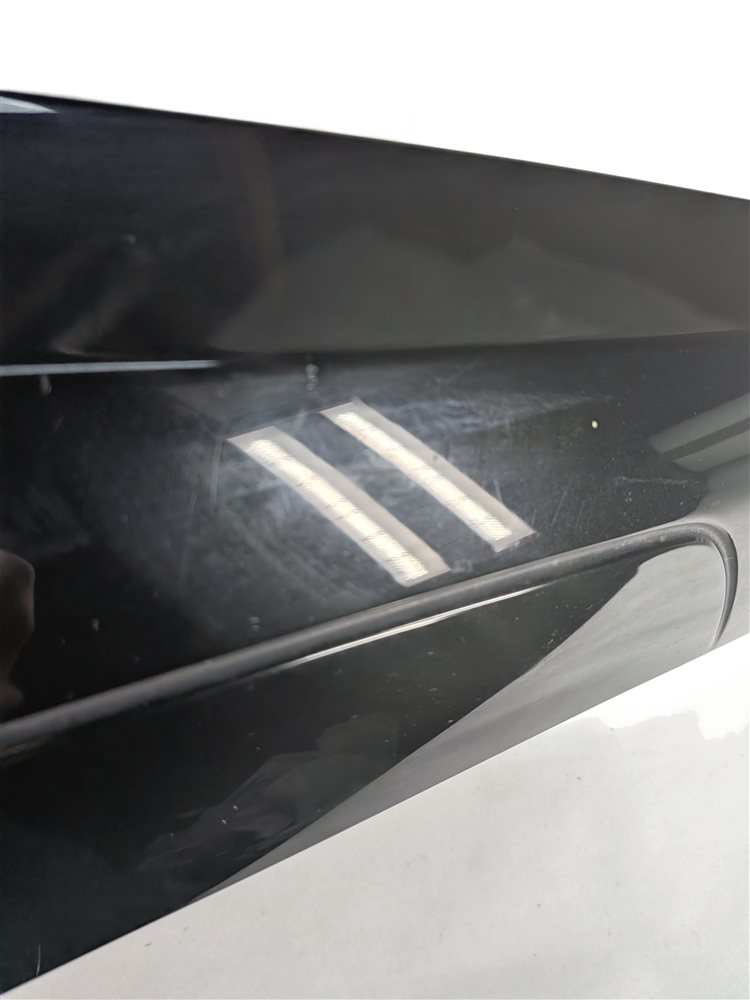 Thumbnail 11: 2015 AUDI Q3 SUV (8U) FRONT RIGHT PASSENGER LOWER DOOR TRIM MOULDING (Black)