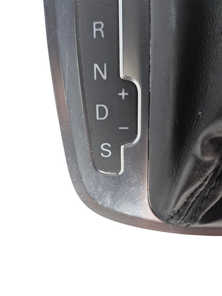 Thumbnail 7: 2015 AUDI Q3 8U CONSOLE AUTOMATIC GEAR SELECTOR SHIFT KNOB BOOT TRIM BEZEL PANEL