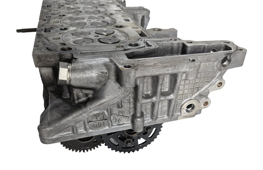 Thumbnail 4: 2014-2018 BMW 328i X3 (F25 F30) 2.0L N47T TURBO DIESEL ENGINE CYLINDER HEAD