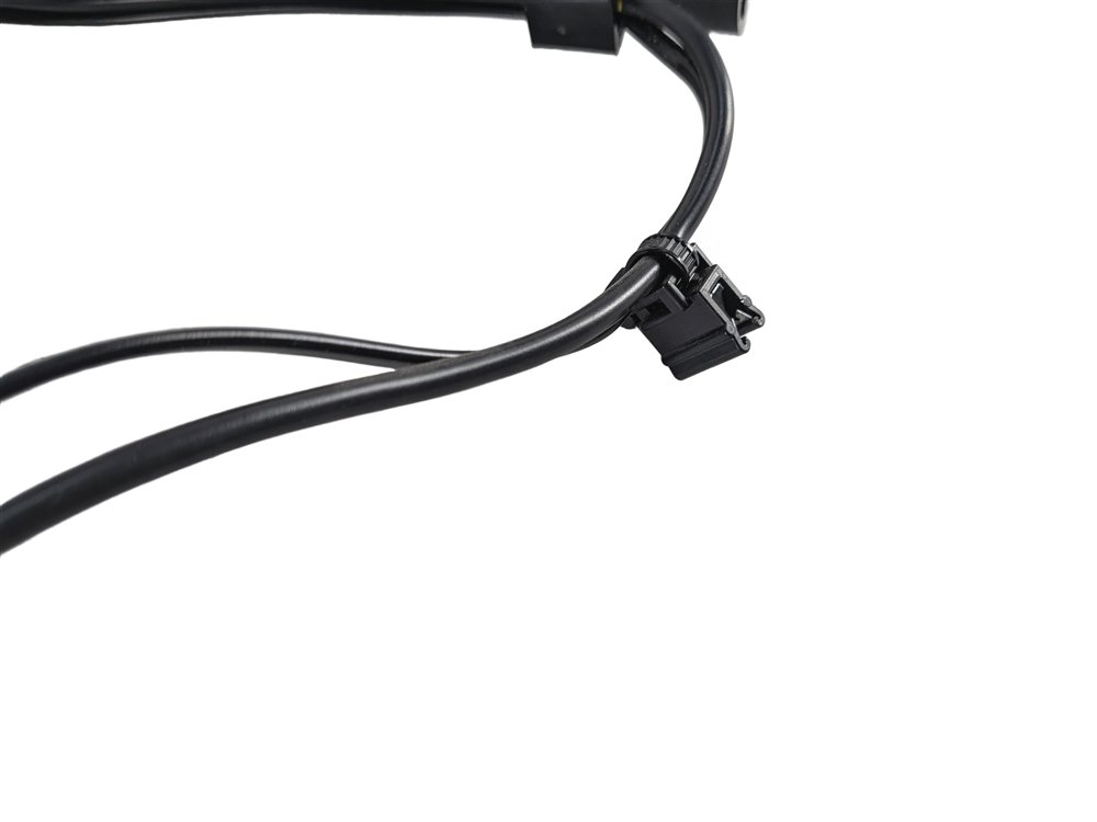Thumbnail 5: 12-19 BMW 2 3 4 M3 (F22 F32 F33 F34 F36) FRONT RIGHT PASSENGER SEATBELT RECEIVER