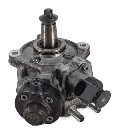 Thumbnail 3: 2014-2017 BMW 328i X3 (F25 F30) 2.0L N47T DIESEL ENGINE FUEL INJECTION PUMP