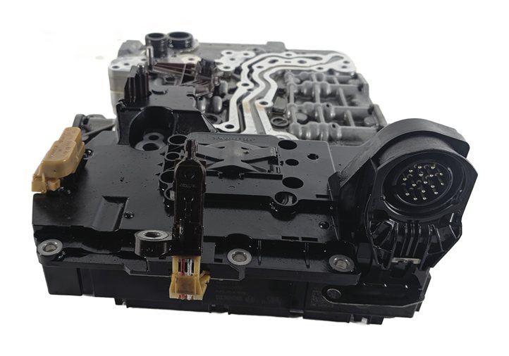 Thumbnail 5: 14-18 BMW 328i (F30) DIESEL 8HP-45 AT AUTO TRANSMISSION VALVE BODY w/ OIL PUMP