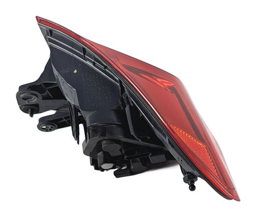 Thumbnail 4: 12-15 BMW 3 SERIES (F30) SEDAN LEFT DRIVER OUTER TAILLIGHT BRAKE LIGHT LAMP