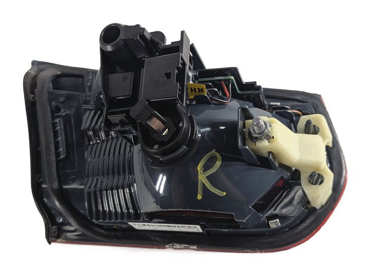 Thumbnail 6: 12-15 BMW 320i 328i 335i M3 (F30) SEDAN RIGHT TRUNK INNER TAILLIGHT LIGHT LAMP