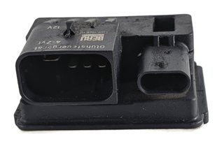 Thumbnail 2: 2014 BMW 328D (F30) 2.0L DIESEL (N47T) ENGINE GLOW PLUG RELAY MODULE