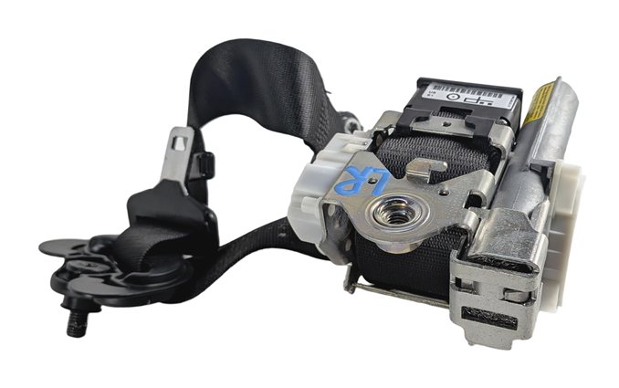 Thumbnail 5: 2014 BMW 328D (F30) REAR LEFT SEATBELT SAFETY RETRACTOR REEL (Black)