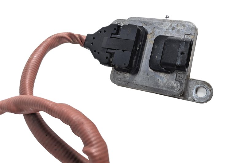 Thumbnail 3: 2014 BMW 328D F30 2.0L DIESEL N47T NOX NITROGEN OXIDE SENSOR CONTROL MODULE