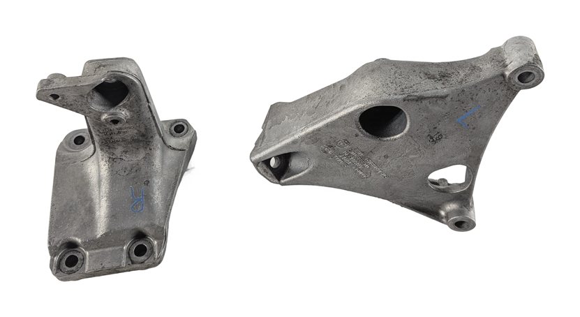 Thumbnail 2: 2014 BMW 328D F30 2.0L DIESEL N47T LEFT/RIGHT ENGINE MOUNT SUPPORT BRACKET SET/2