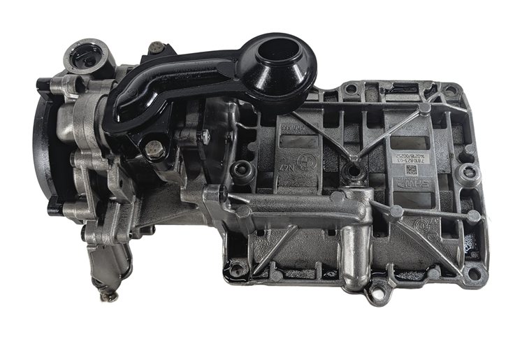Thumbnail 3: 2014 BMW 328D (F30) 2.0L DIESEL (N47T) ENGINE OIL FLUID PUMP ASSEMBLY