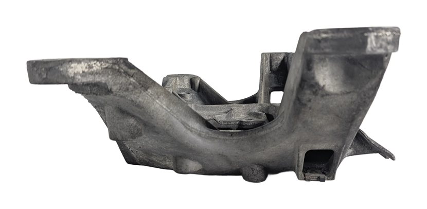Thumbnail 4: 2010 AUDI S4 B8 8K TRANSMISSION CROSSMEMBER MOUNT BRACKET 8K0399263K