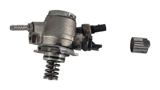 Thumbnail 3: 2010 AUDI S4 B8 8K 3.0L SUPER ENGINE HIGH PRESSURE FUEL PUMP 07L127026E