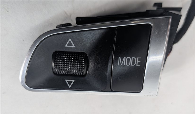 Thumbnail 3: 2010 AUDI S4 (B8 8K) STEERING WHEEL MULTIFUNCTION SWITCH SET LEFT/RIGHT