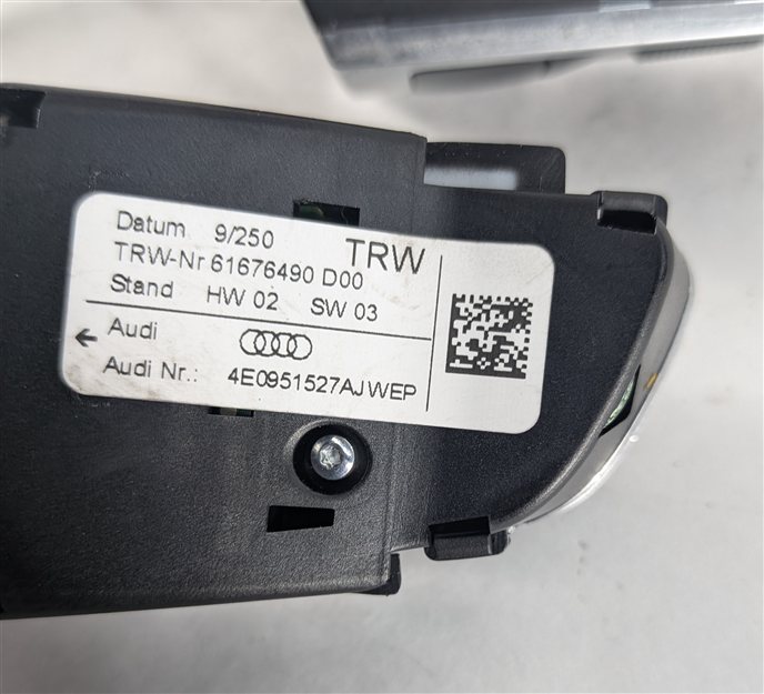 Thumbnail 5: 2010 AUDI S4 (B8 8K) STEERING WHEEL MULTIFUNCTION SWITCH SET LEFT/RIGHT