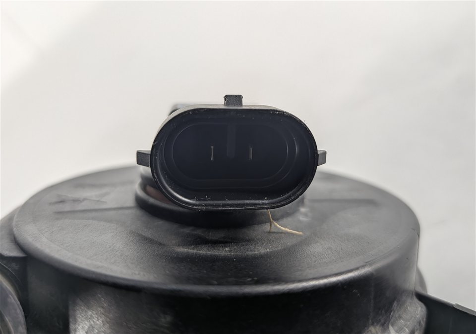 Thumbnail 7: 09-17 AUDI A4 A6 Q5 S4 (B8 8K 8R C7) FRONT RIGHT PASSENGER FOGLIGHT LIGHT LAMP