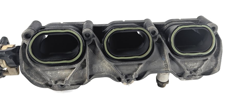 Thumbnail 6: 2010 AUDI S4 B8 8K 3.0L RIGHT LOWER INTAKE MANIFOLD w/FUEL RAIL 06E130090F
