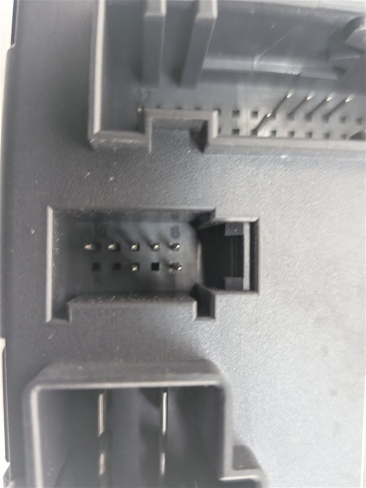 Thumbnail 9: 2010 AUDI S4 B8 8K FRONT LEFT DRIVER SEAT CONTROL MODULE 8K0959760D